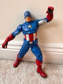 Marvel Captain America 2012 Action Figure approx. 25 cm. Twist Used Please see photos