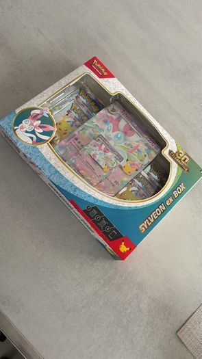 Pokemon 30th celebration EX box