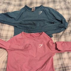 Gym shark sports top