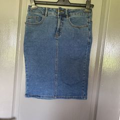 girls skirt