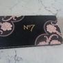 No. 7 Eyeshadow Set for Sale Image 4