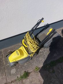 Electric lawnmower