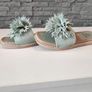 Pom Pom  Sliders Image 3