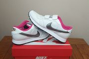 New Nike trainers size 12uk