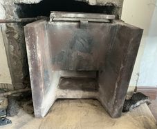 Back Boiler ( Old School ) Cast Iron, Heats up to 10 Rads when fire is lighting