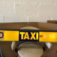 taxi roof sign