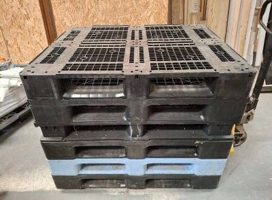 Plastic palettes 9x