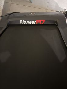 pioneer R7 Treadmill