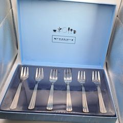 Newbridge pastry fork