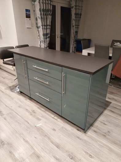 Kitchen unit