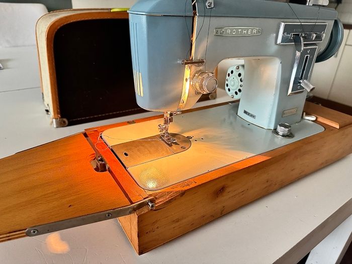 sewing machine