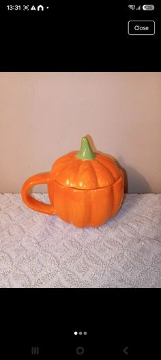 Halloween mug with lid
