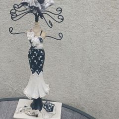 Vintage Style Mannequin Jewelry Stand/Drawer
