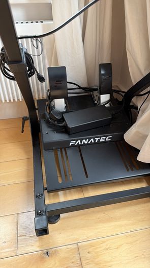 Complete 8Nm Fanatec Sim Racing Bundle + FREE Wheel Stand!