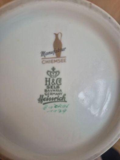 Heinrich H&C Bavaria Porcelain Vase