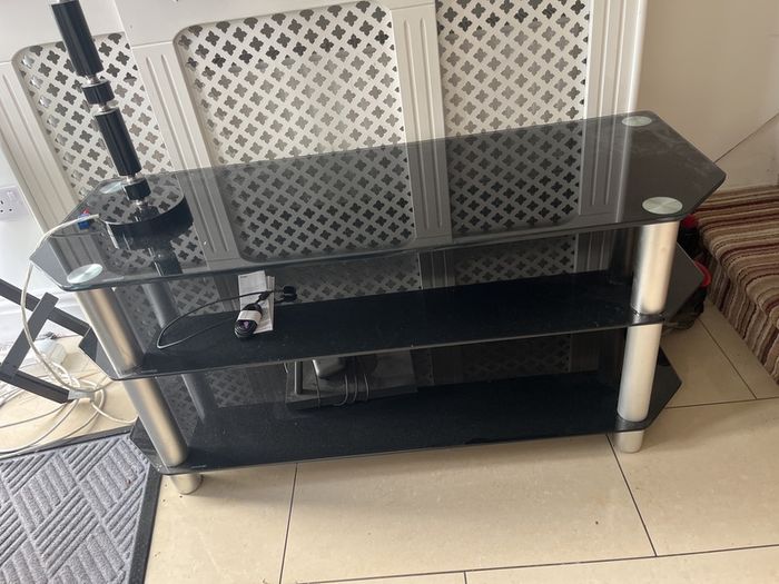 tv table
