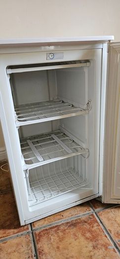 Beko Freezer