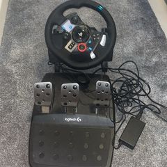 Logitech g29 steering wheel and pedals