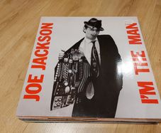 Large collection of 80's vinyl records - all in great condition - 10euro / 15euro