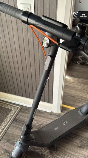 electric scooter