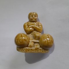 Wade Miniature - Strongman
