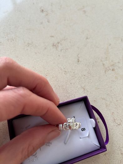 Celtic jewellery cladding ring Bnib