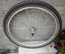 MTB front wheel