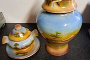 Urn and bowl with chinese motifs