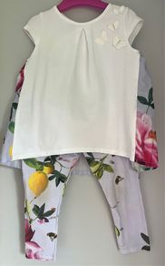 Ted Baker baby Girls white top with butterfly and floral detail at the back & matching leggings Age 18-24 months EUC