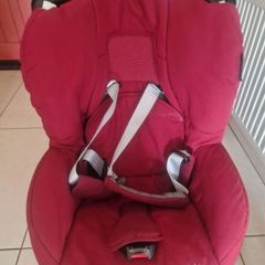 Maxi Cosi car seat