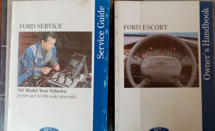 Ford Escort 1996 Handbook