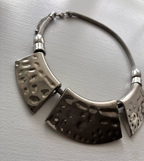 Fabulous Metallic Panel Statement Piece - Jewellery