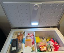 Big Chest (250L) Kenwood Freezer
