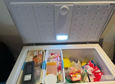 Big Chest (250L) Kenwood Freezer