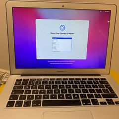 MacBook Air 13-inch