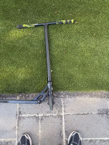 Addict Burner-Glitch Freestyle Stunt Scooter - Black (Good Condition)