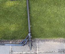 Addict Burner-Glitch Freestyle Stunt Scooter - Black (Good Condition)
