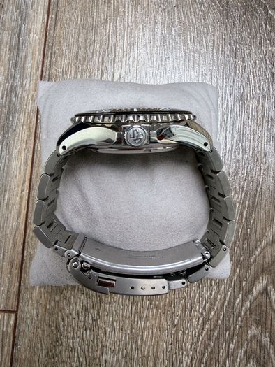 Grand Seiko SGBA463 dive watch. Titanium, Spring Drive, Full Set