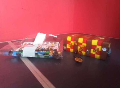 Lego Harry Potter Hogwarts Magical Trunk 76399