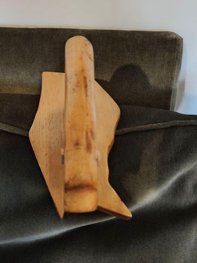 vintage hand carved polar bear
