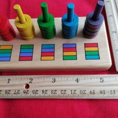 Wooden Coloured Loops Puzzle