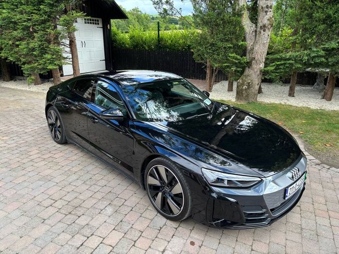 Audi E-tron Gt Carbon Vorsprung ( Highest Spec )