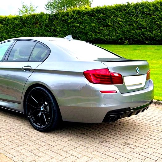 BMW 5 Series F10 Gloss Black Rear Diffuser Twin Exhaust M-Sport ONLY 10-16
