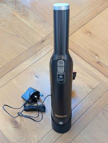 Handheld vacuum