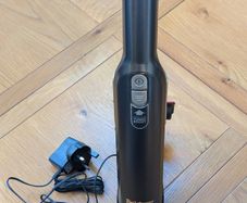 Handheld vacuum