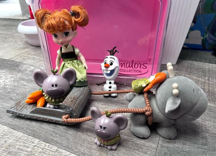 Disney Parks Animators Anna