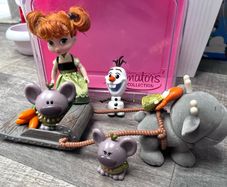 Disney Parks Animators Anna