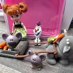 Disney Parks Animators Anna
