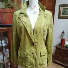 Ladies DREAMSTAR vintage Green cord Jacket.
