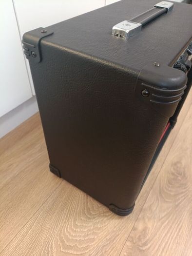 Peavey Rage 158 Transtube Series Electric Guitar Combo Amp 15 Watt AmplifierI